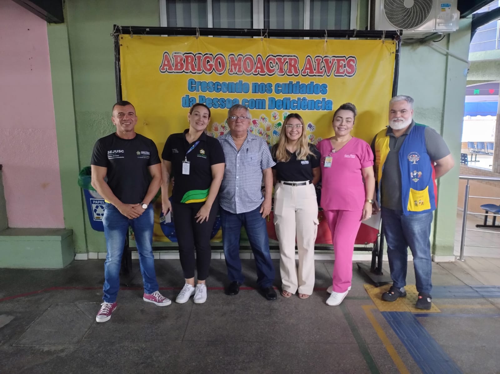 Visita ao Abrigo Moacyr Alves